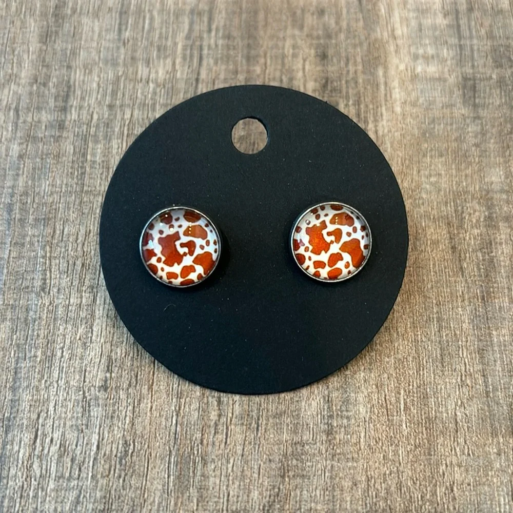 Homemade Earrings‎ - 12mm diameter circle - post style - animal print